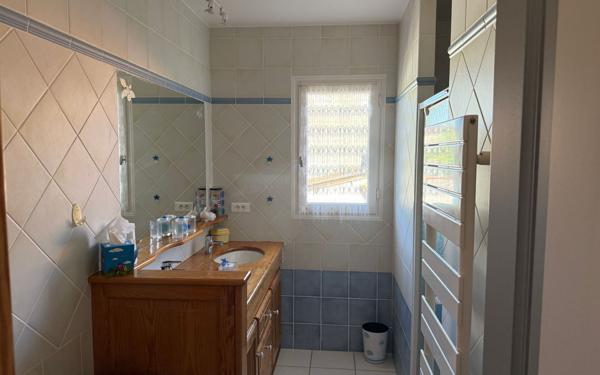 Maison à vendre    8 pièces •  Langon