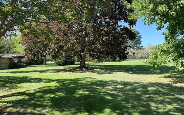 Maison à vendre    8 pièces •  Langon