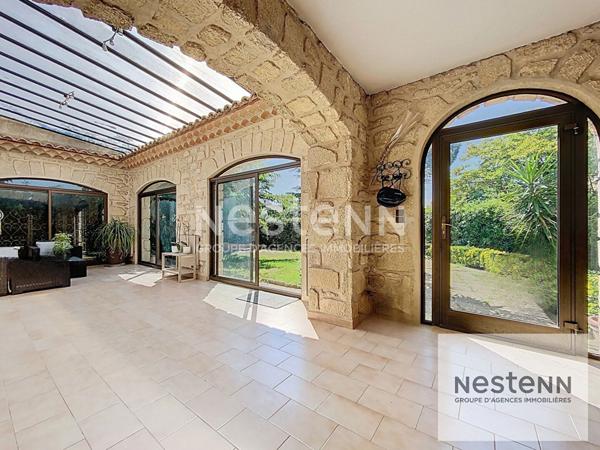 A vendre maison 6 pièces de 151 m² sur terrain de plus de 500 m² à Castelnau Le Lez