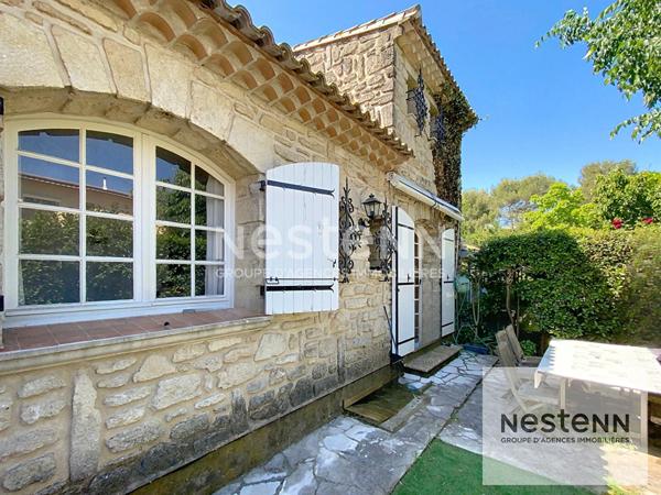 A vendre maison 6 pièces de 151 m² sur terrain de plus de 500 m² à Castelnau Le Lez