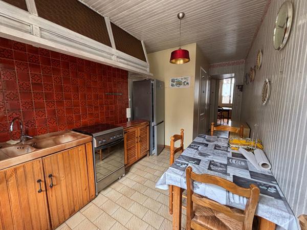 A VENDRE NANTES/ZOLA MAISON ANCIENNE AVEC GARAGE/JARDIN SUD