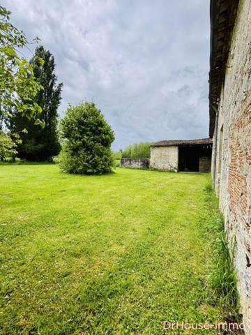 Maison à vendre 2 pièces de 265 m²