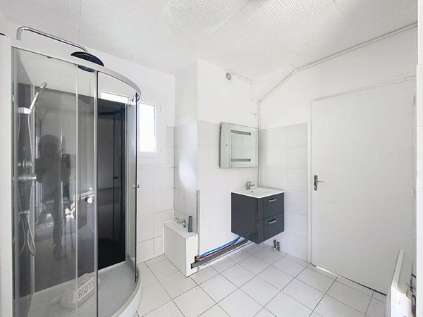 Appartement T1 bis de 37 m² en RDC avec terrasse proche Montauban