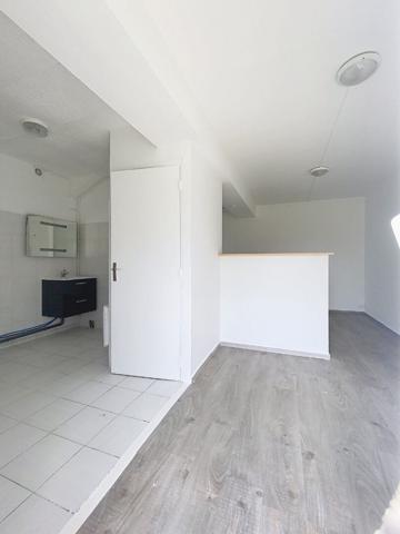 Appartement T1 bis de 37 m² en RDC avec terrasse proche Montauban