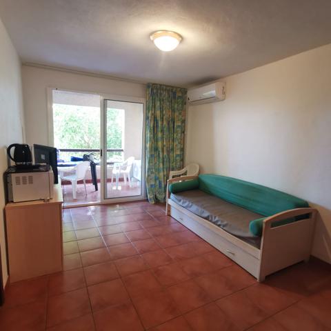 Linguizzetta (20230) T3 AVEC TERRASSE, VUE JARDIN