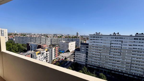 Appartement Gennevilliers 3 pièces avec balcon, cave et parking