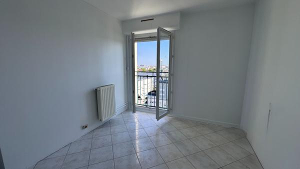 Appartement Gennevilliers 3 pièces avec balcon, cave et parking