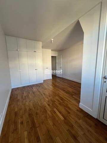 Location Appartement 5 pièces 159.48 m² - Neuilly-sur-seine 92200