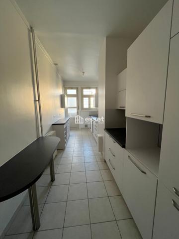 Location Appartement 5 pièces 159.48 m² - Neuilly-sur-seine 92200