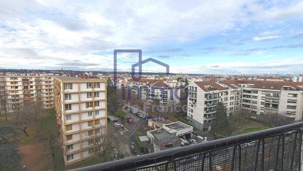 Appartement 3 pièces                                        - 69100 Villeurbanne Réf : 21518