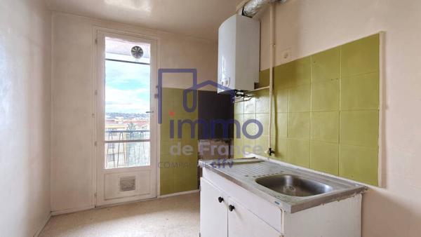 Appartement 3 pièces                                        - 69100 Villeurbanne Réf : 21518
