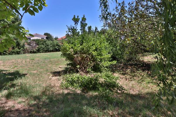 Terrain Vaugneray 768 m2