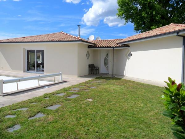 AUDENGE - maison de 122 m² / 3 chambres avec piscine et garage de 29 m²