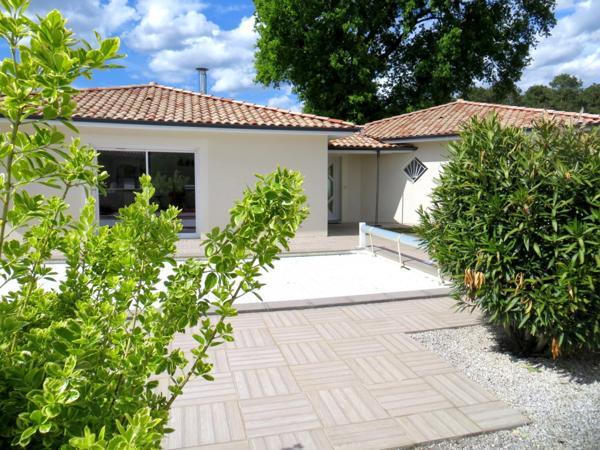 AUDENGE - maison de 122 m² / 3 chambres avec piscine et garage de 29 m²