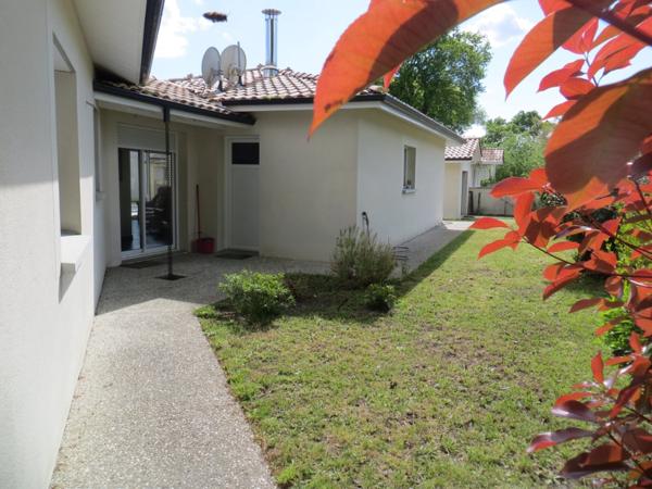 AUDENGE - maison de 122 m² / 3 chambres avec piscine et garage de 29 m²