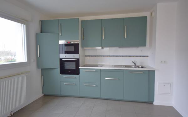 Appartement à vendre    3 pièces • 61 m2 Saint-Pierre-du-Perray