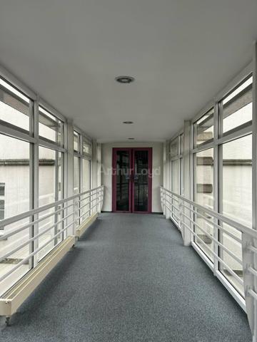 BUREAUX à VENDRE de 4248 m²