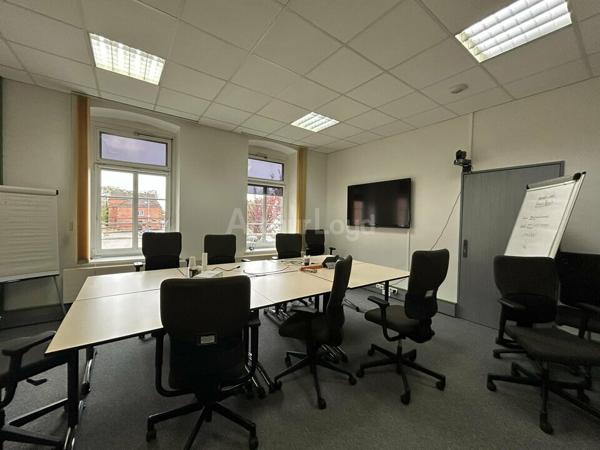 BUREAUX à VENDRE de 4248 m²