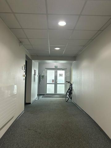 BUREAUX à VENDRE de 4248 m²