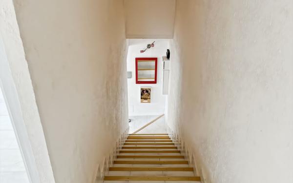 Maison à vendre    9 pièces •  Marseillan