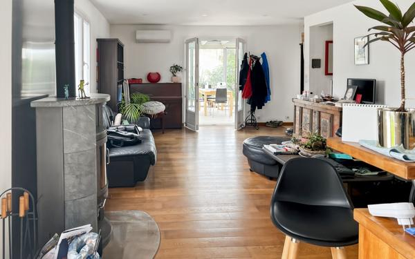 Maison à vendre    9 pièces •  Marseillan