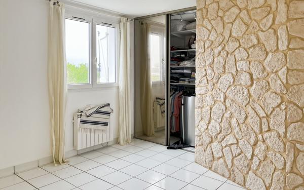 Maison à vendre    9 pièces •  Marseillan