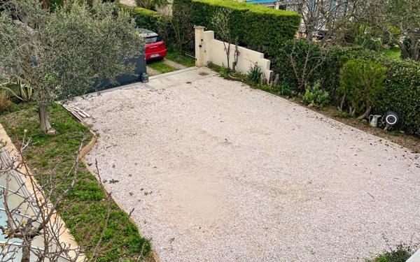 Maison à vendre    9 pièces •  Marseillan