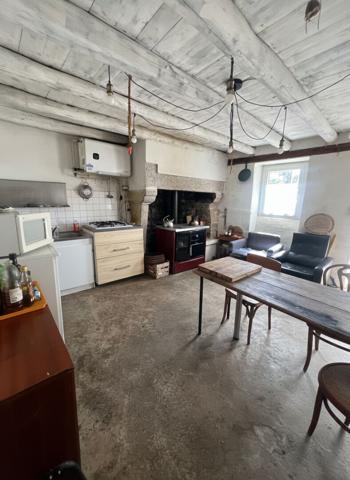 Maison Peyre En Aubrac 4 pièce(s) Peyre en aubrac
