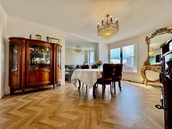 La fourragère 13012 Appartement type 4/5 avec garage et cave