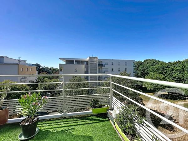 Appartement T2 à vendre  2 pièces - 41,40 m 2   ST JACQUES DE LA LANDE  - 35