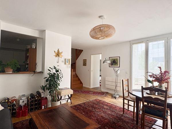 Duplex de 88m² terrasse et parking - Jardin Botanique , Bordeaux