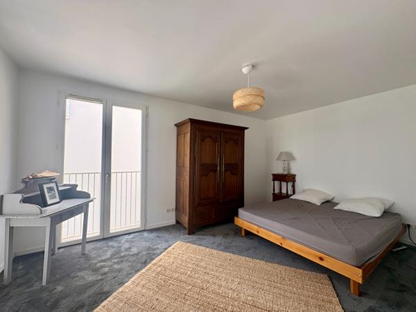Duplex de 88m² terrasse et parking - Jardin Botanique , Bordeaux