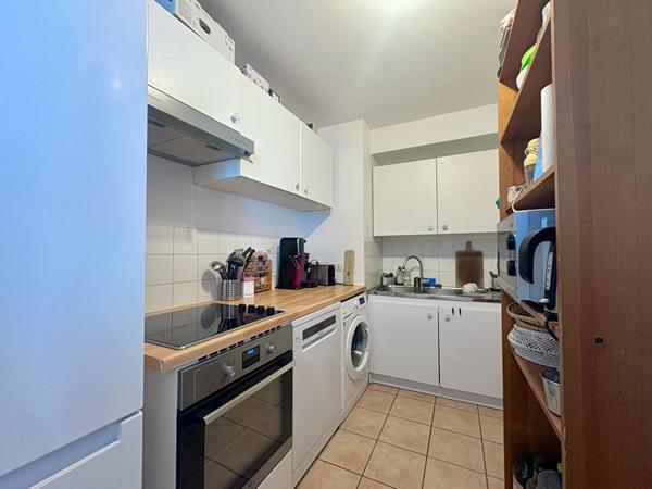 Duplex de 88m² terrasse et parking - Jardin Botanique , Bordeaux