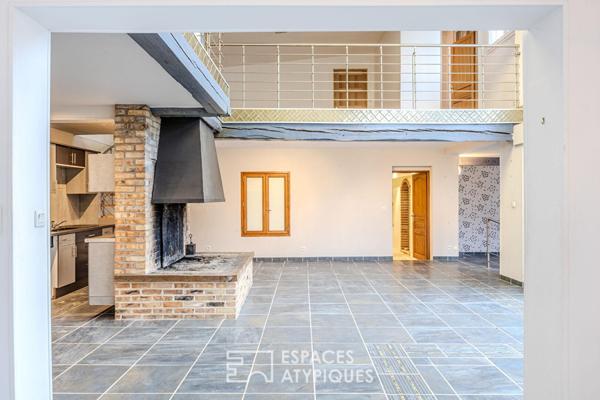 Maison d’architecte avec piscine intérieure et fort potentiel à Amiens Sud