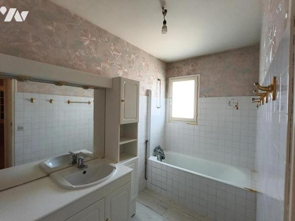 LE PELLERIN – Maison de plain-pied avec jardin et garage