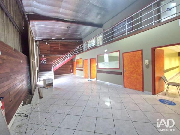 Location bureaux 351 m² Baie-Mahault