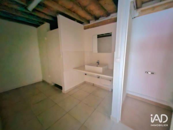 Location bureaux 351 m² Baie-Mahault