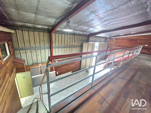 Location bureaux 351 m² Baie-Mahault