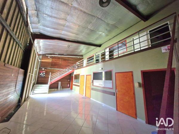 Location bureaux 351 m² Baie-Mahault