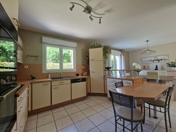 Maison Laval 4 pièce(s) 91.85 m2