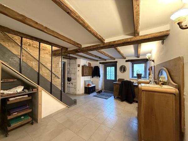 MAISON DE VILLAGE Bourdeilles