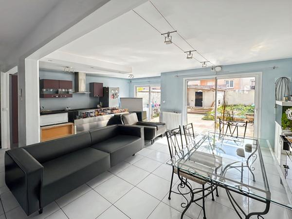 Maison 5 pièce(s) 100 m2