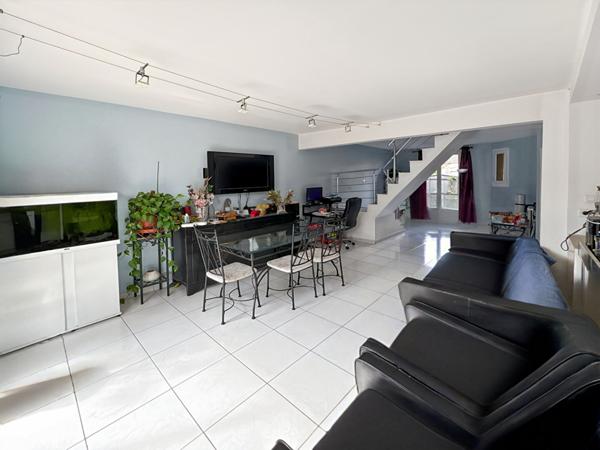 Maison 5 pièce(s) 100 m2