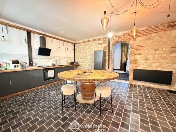Immeuble 714 m² à Marle 02250