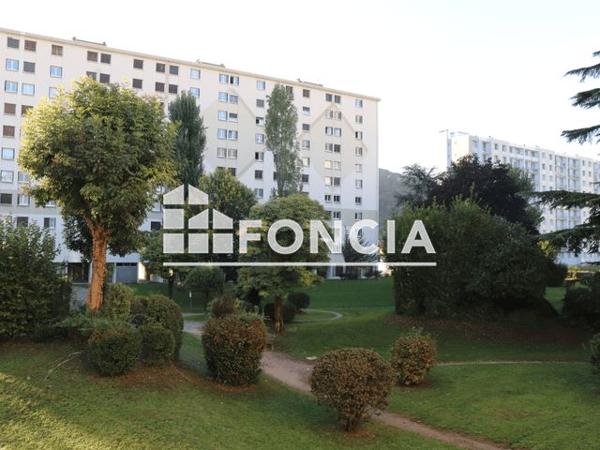 Location Appartement 4 pièces 72.63 m² - 1-17 D'ESTI.D'ORVES Echirolles 38130