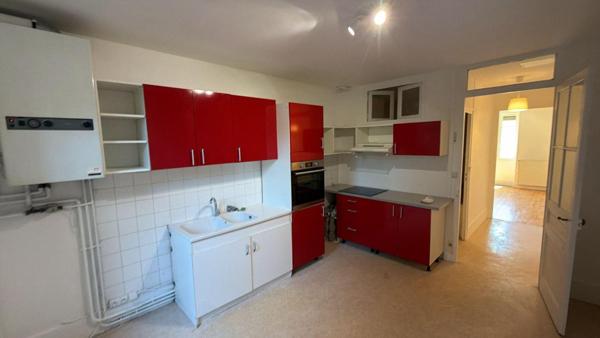 OULLINS - 44 boulevard Emile Zola 69600 OULLINS A ...