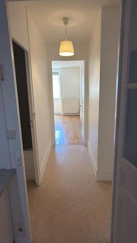 OULLINS - 44 boulevard Emile Zola 69600 OULLINS A ...