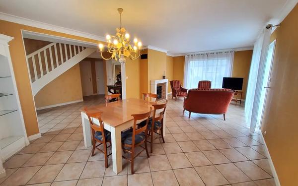 MAISON 3 CHBRES - CHEMILLE - VIE PLAIN PIED POSSIBLE