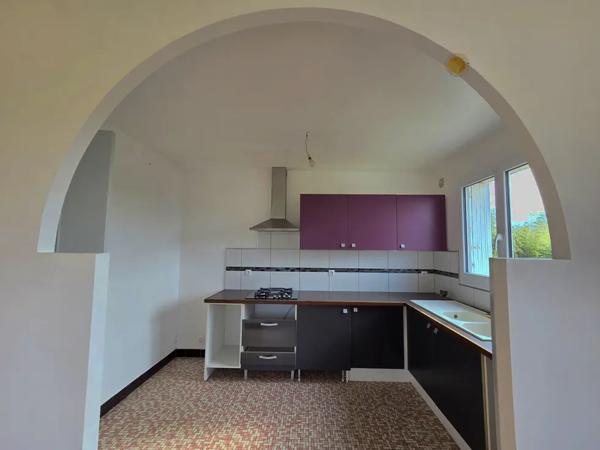Maison à vendre 3 chambres et terrain constructible.Pontivy