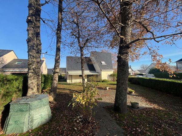 Maison familiale avec grand jardin